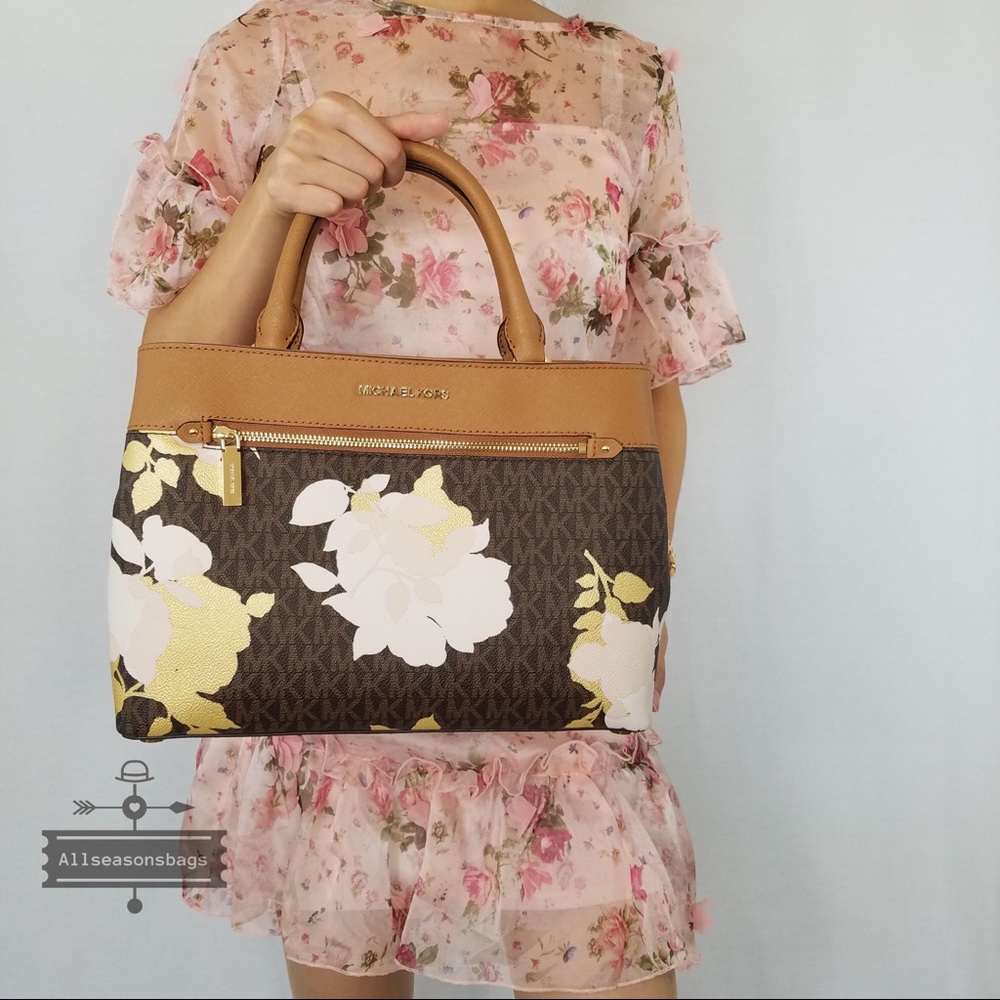 NWT Michael Kors Hailee Medium Satchel Brown Bag - Picture 4 of 7